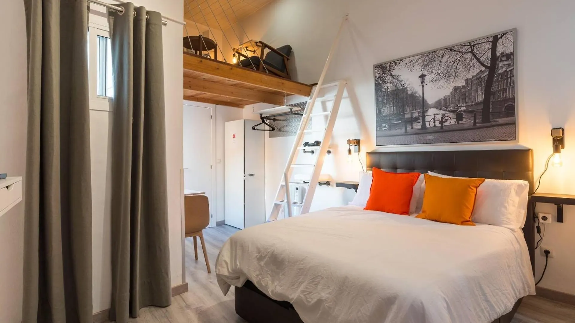Chic Loft location